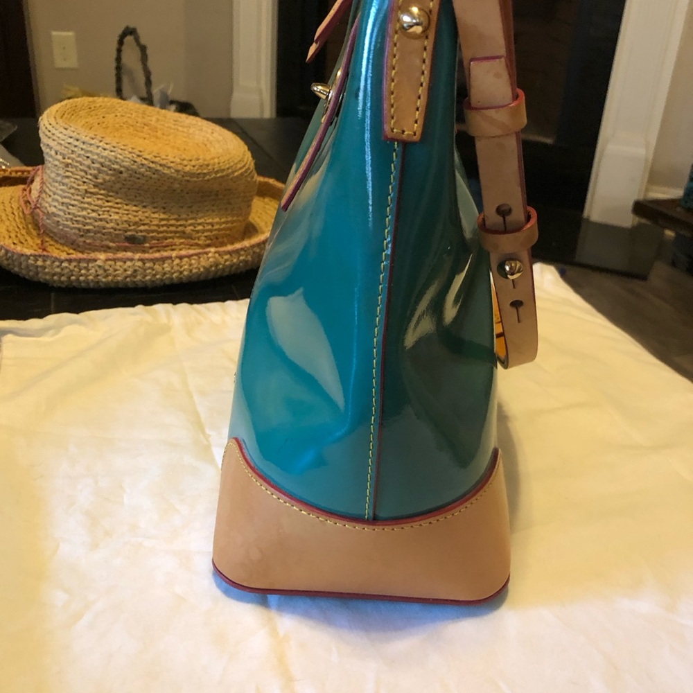 Dooney & Bourke Teal Blue Patent Leather and Tan Vachetta Leather Shoulder Bag - Picture 3 of 11